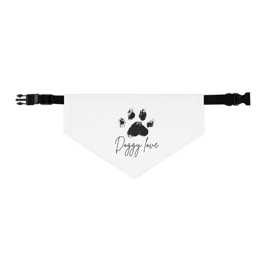 Stylish Pet Bandana Collar – Comfort and Fashion for Your Furry Friend